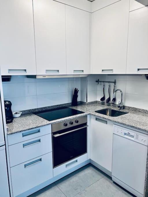 Apartamento En El Centro De Vigo 2 Habitaciones Kültér fotó